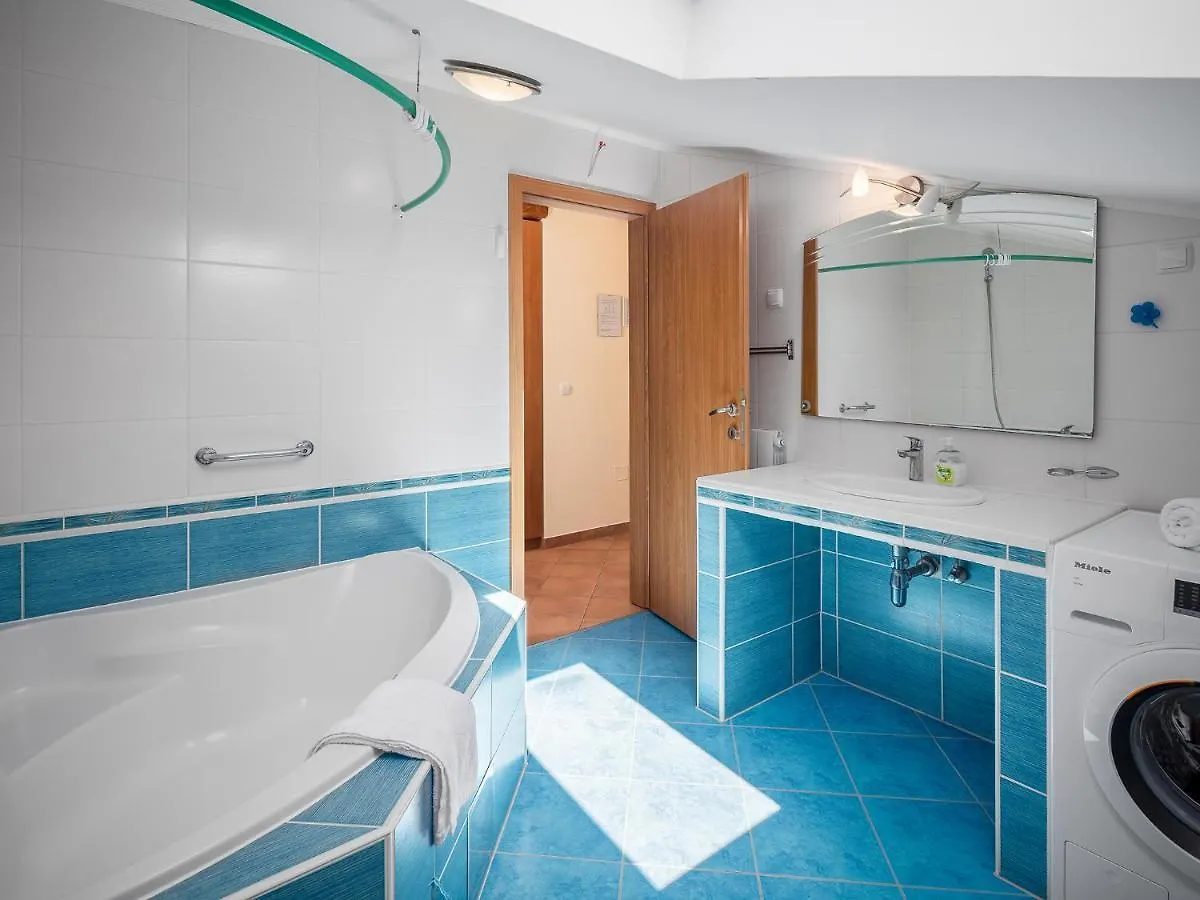 Spada Premium Apartments  Porec