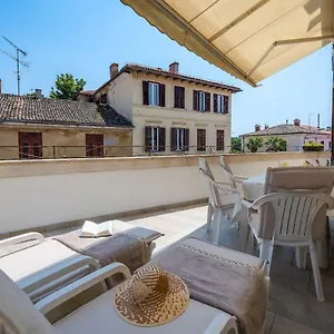  Apartment Premium Aria