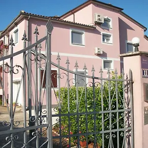  Apartment Erak Martin